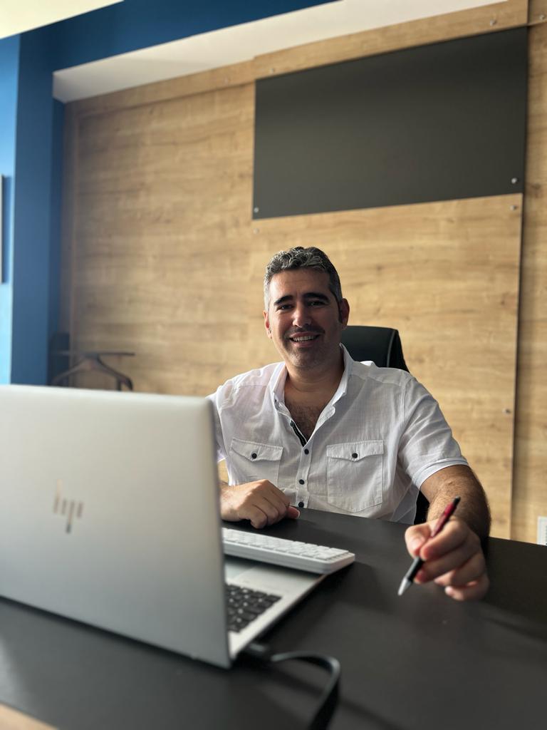 ferhat Doğru